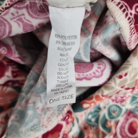 Lularoe unicorn Dobby one size leggings - Picture 4 of 5